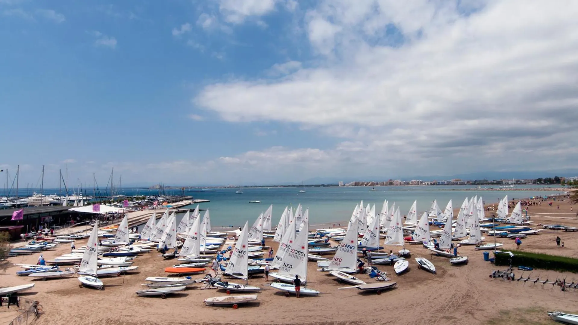 Apartamento Joc De La Pilota Roses 1029